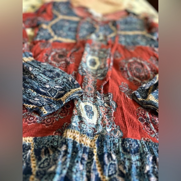 Dress - Picture 6 of 7